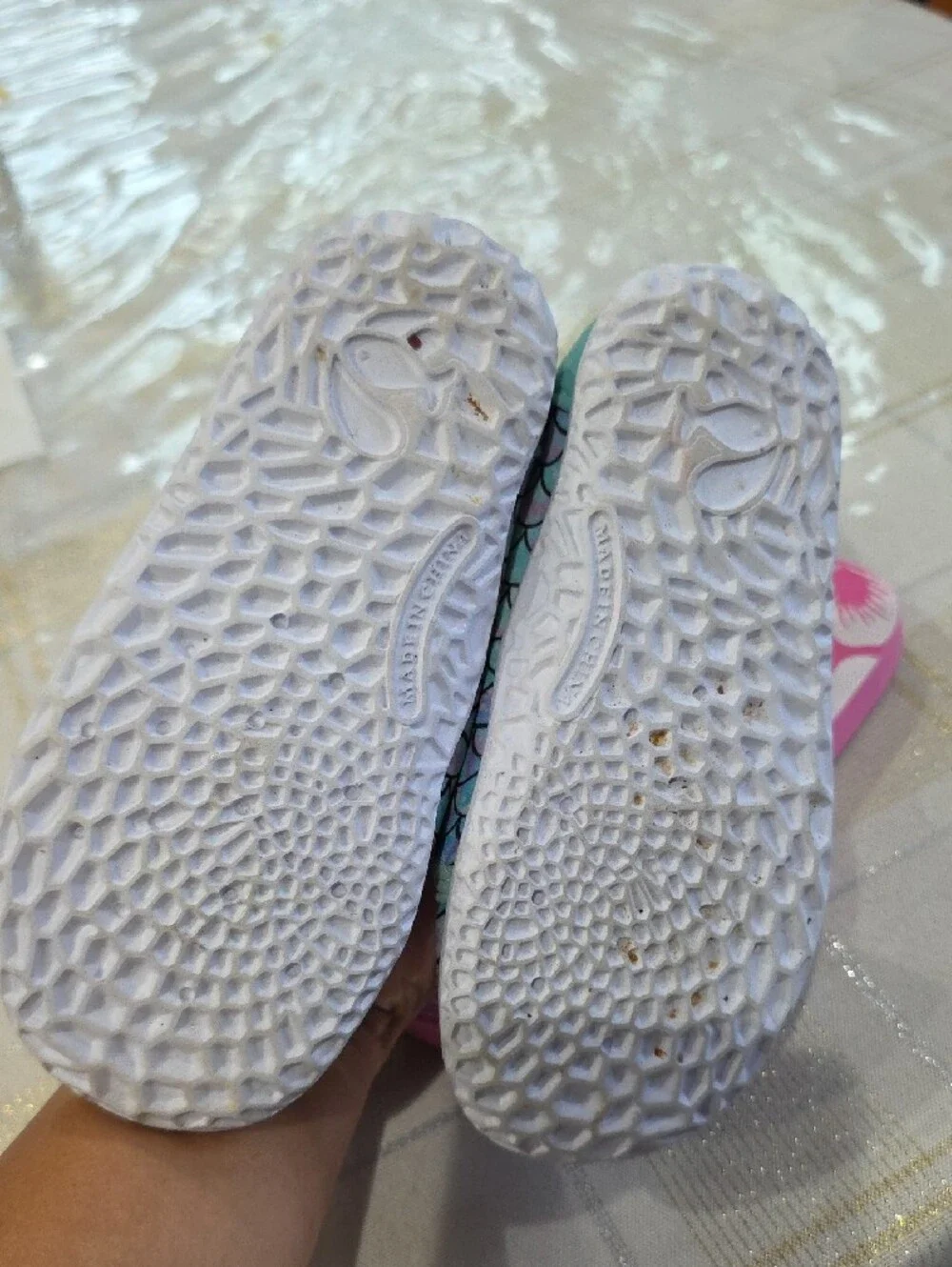 Kids Mermaid-Scale Water Shoes - Teal/Purple/Pink